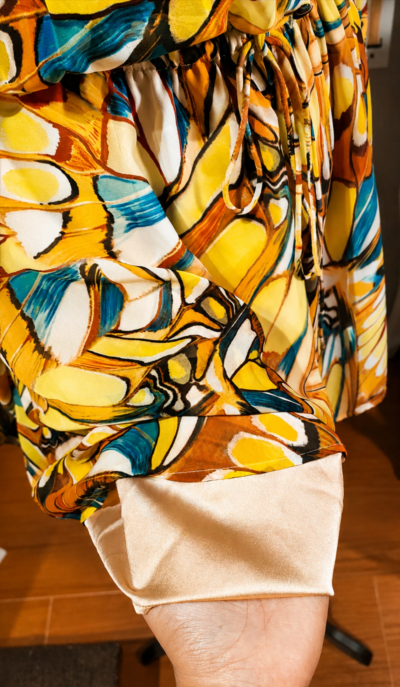Robe Marciano by Guess Original Imprimé Papillon Taille M Comme Neuve – photo 8